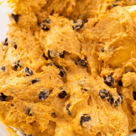 Halloween Pumpkin Chocolate Chip Cookies making process