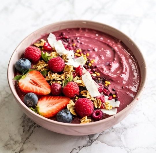Acai Bowl with Granola and Berries