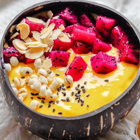 Mango and Pineapple Smoothie Bowl Recipe
