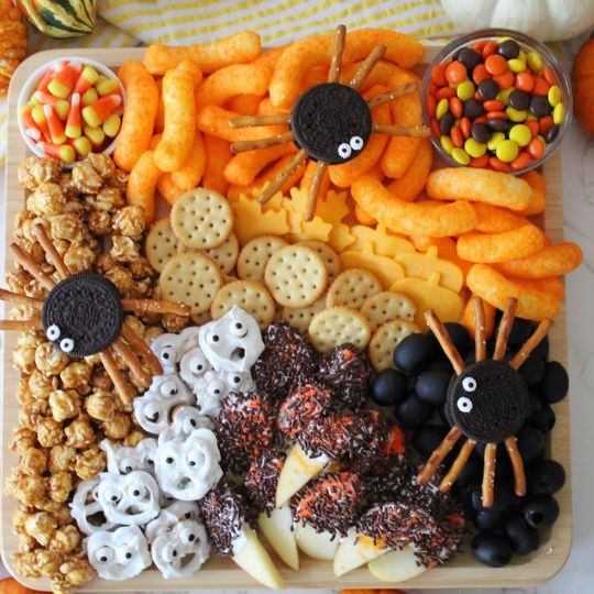 Halloween Kids' Snack Board