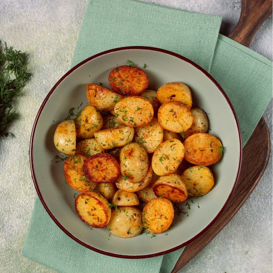 Crispy Oven-Roasted New Potatoes with Garlic Butter and Dill