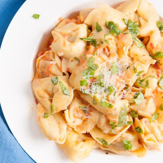 Easy Cheese Tortellini with Tomato Cream Sauce